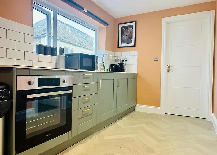 Flash Sale Brighton Train Station 1 Bedroom Flat Bn137Che03