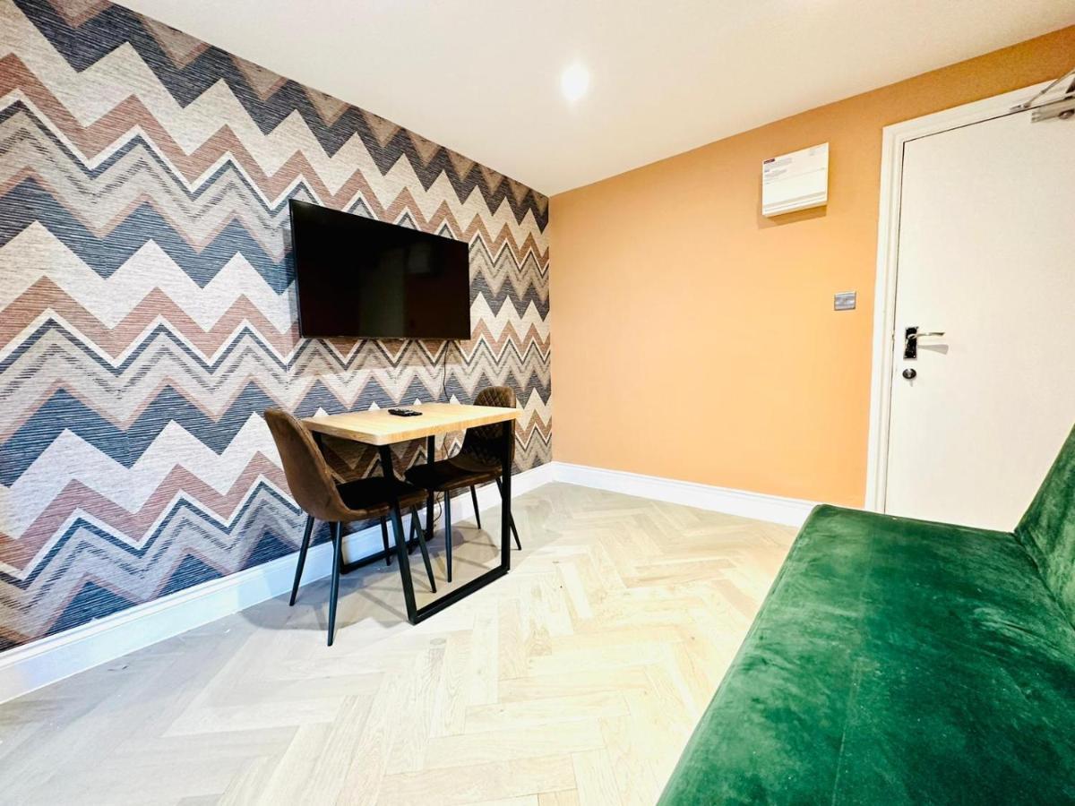 Flash Sale Train Station 1 Bedroom Flat Bn137che03 * Brighton